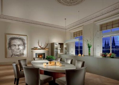 THE ATHOLL