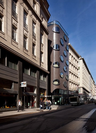HOTEL TOPAZZ