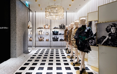 VALENTINO FLAGSHIP STORE MILANO