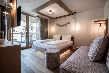 HOTEL TOFANA