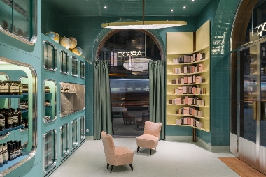 AESOP STORE CORSO MAGENTA