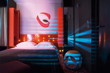 THE FIVE HOTEL