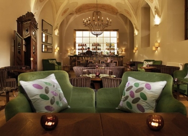 THE AUGUSTINE HOTEL