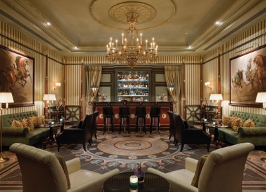 SHANGRI-LA PARIS