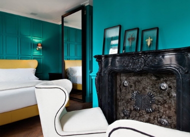 THE CORNER TOWNHOUSE