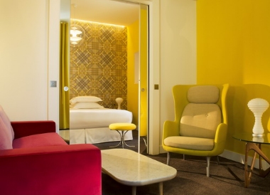HOTEL DUPOND-SMITH