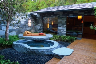 YUNFENG SPA RESORT