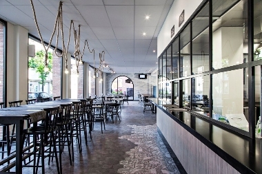 BLUEFISH RESTAURANT