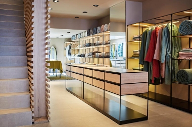 SOCIETY LIMONTA FLAGSHIP STORE LONDON