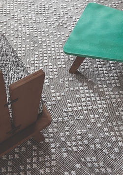 Nodi: la nuova collezione di tappeti outdoor Ethimo