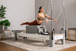 Balanced Body® presenta Bravo™ Reformer