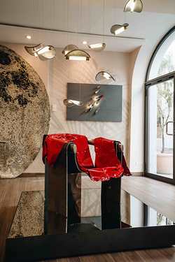 Il brand PAOLO CASTELLI torna con Chrysalis